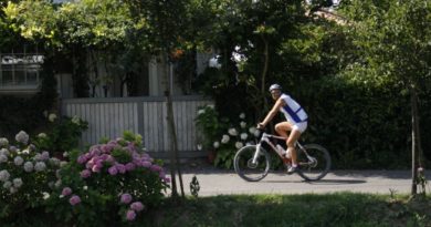 compulsory cycling helmet
