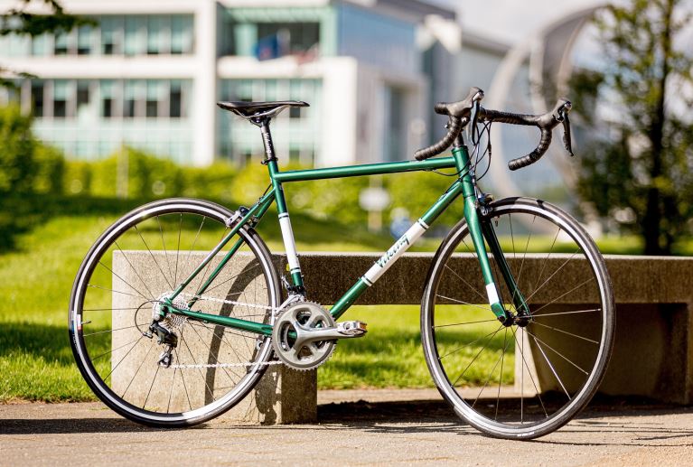 trek steel bike